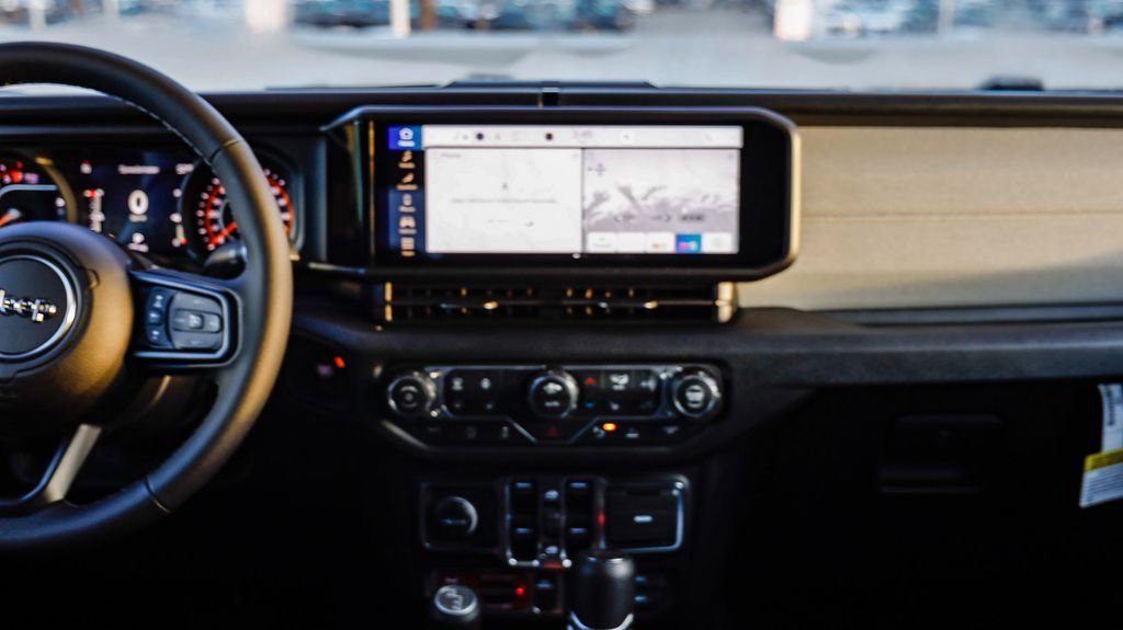 New 2026 Jeep Gladiator Willys AWD/4WD image 16