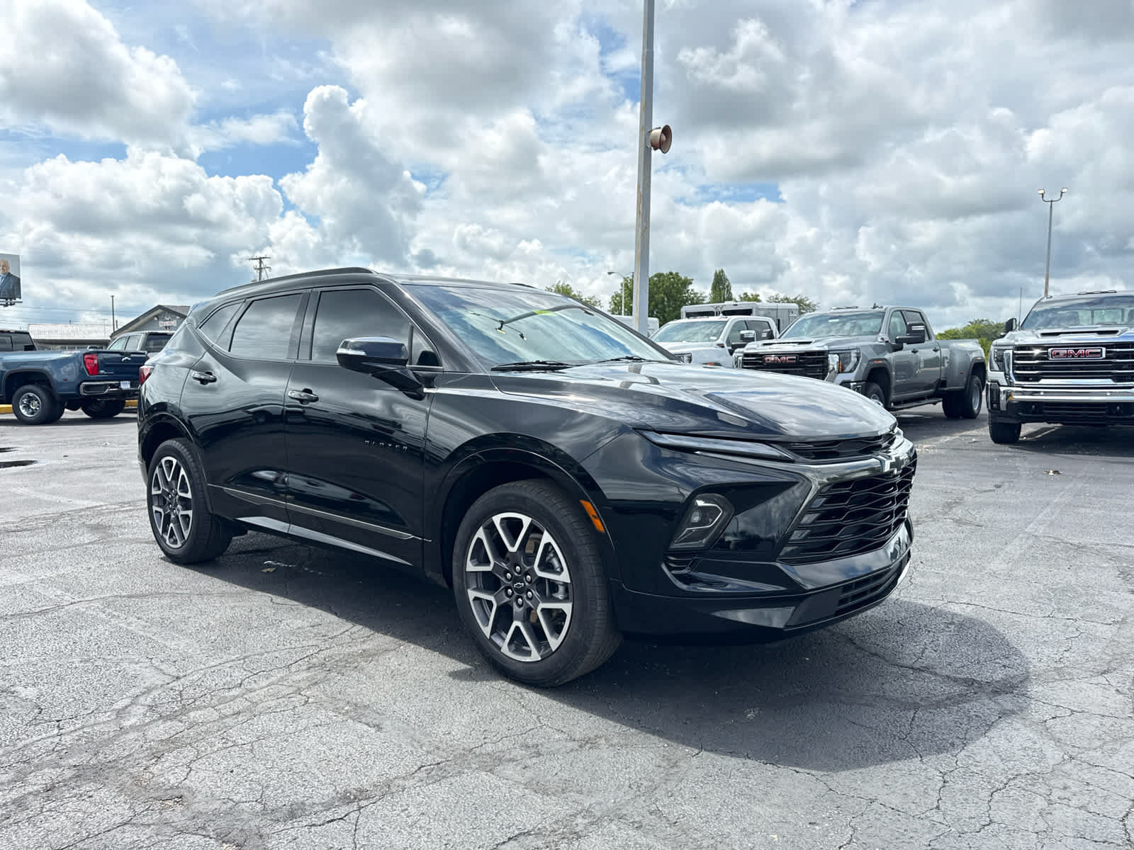 Certified 2023 Chevrolet Blazer RS w/ Enhanced Convenience Package FWD image 7