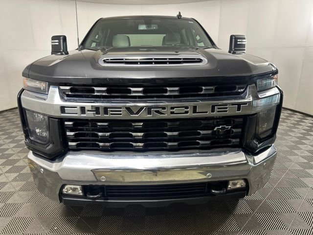 Used 2022 Chevrolet Silverado 3500 LT w/ All Star Edition AWD/4WD image 8