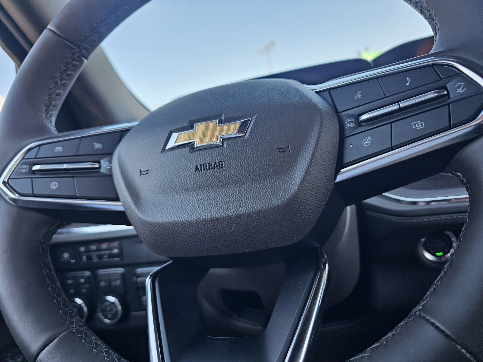 New 2026 Chevrolet Suburban LT w/ Comfort Package image 18