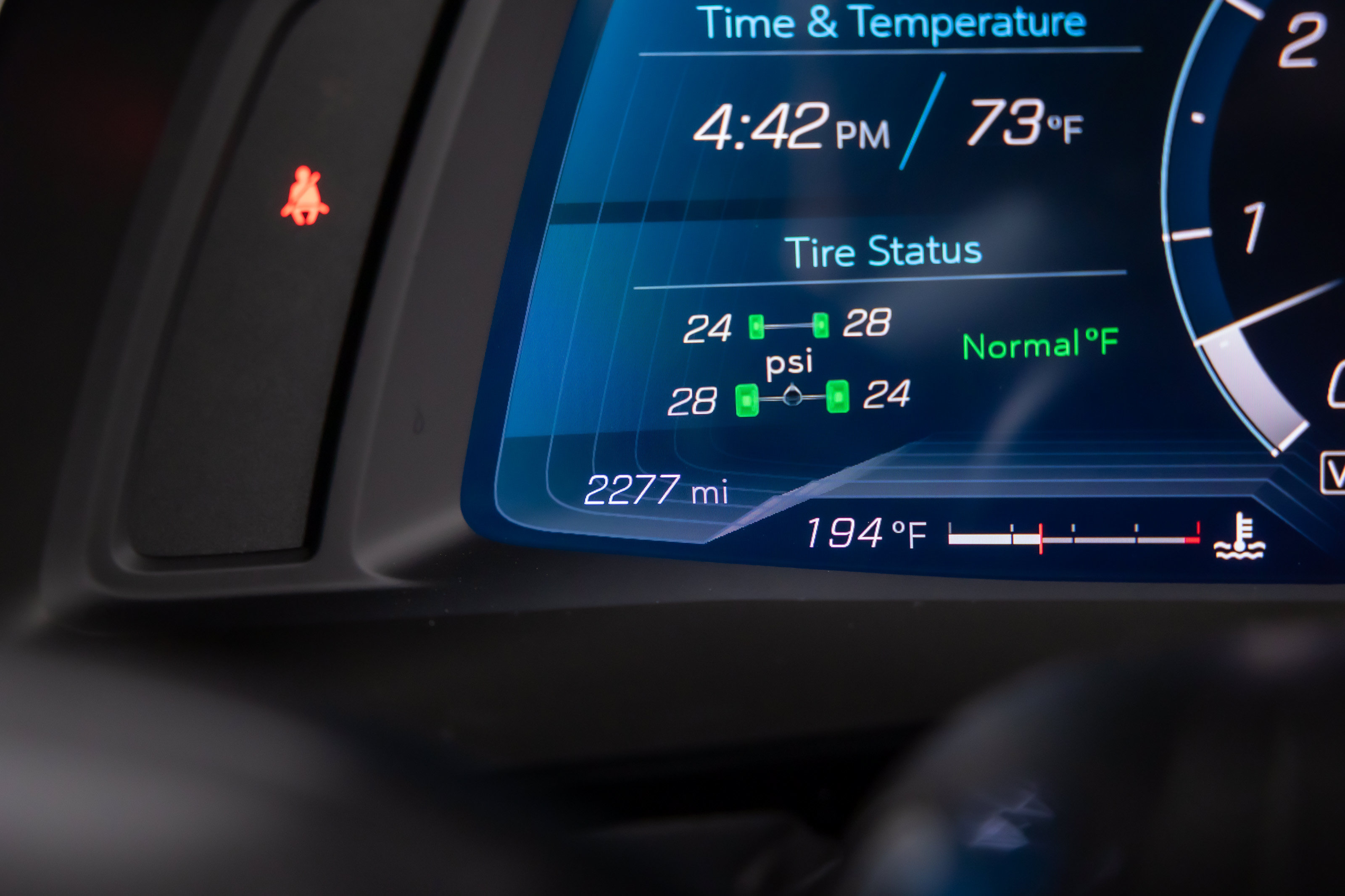 Used 2025 Chevrolet Corvette Stingray Preferred Conv w/ Z51 Performance Package RWD image 17