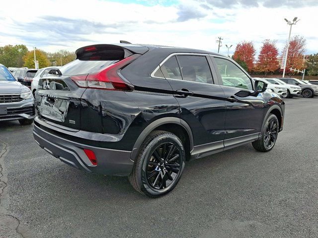 Used 2024 Mitsubishi Eclipse Cross LE image 8
