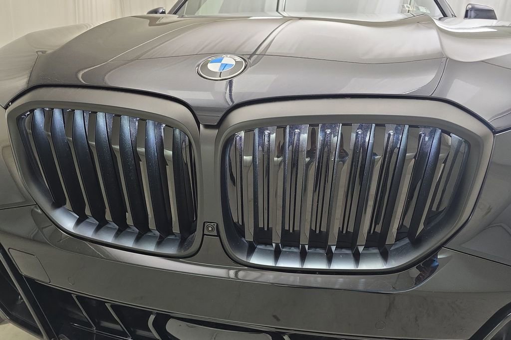 New 2026 BMW X5 xDrive40i w/ M Sport Package AWD/4WD image 28