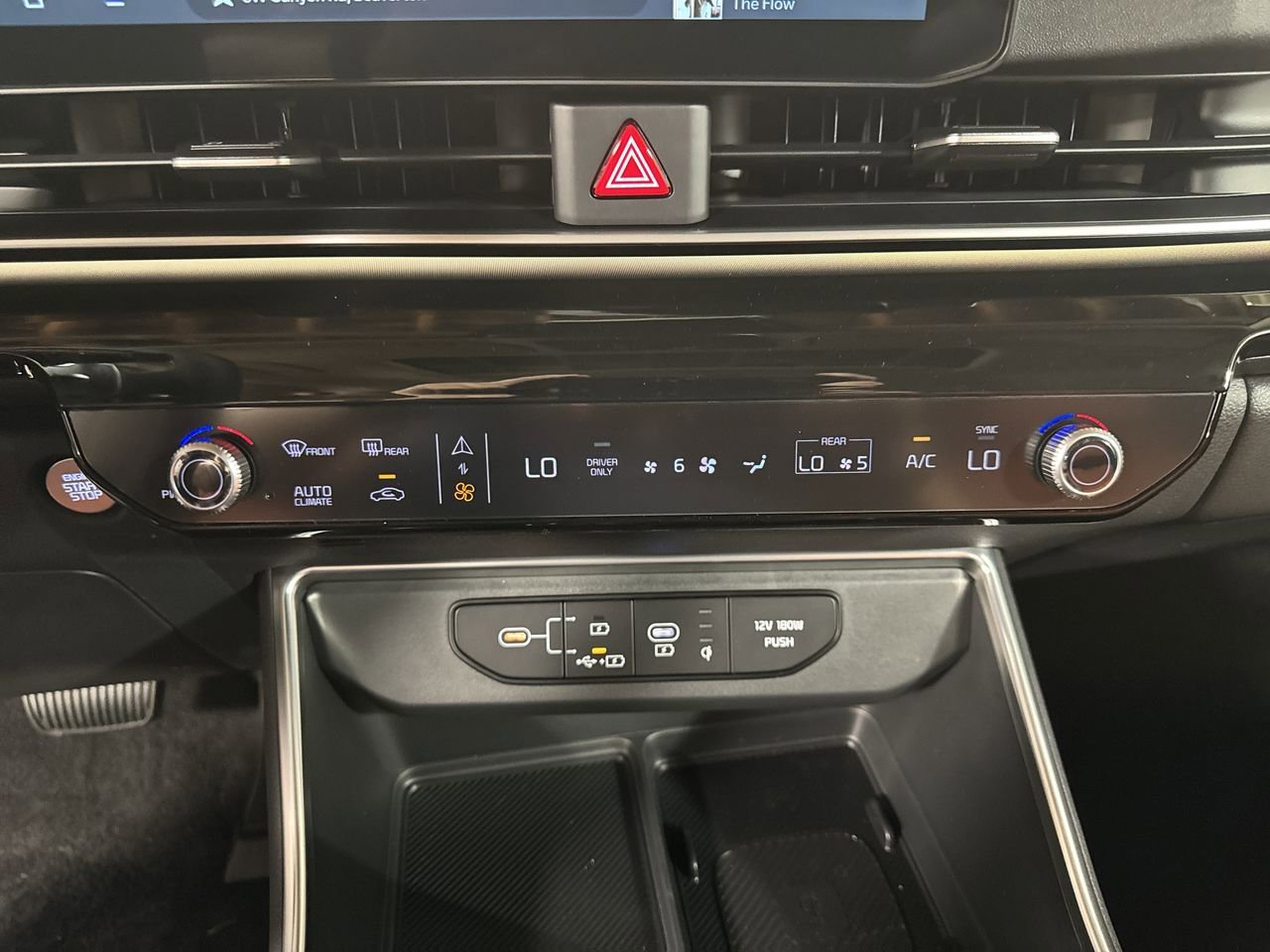 New 2026 Kia Carnival SX Prestige image 24