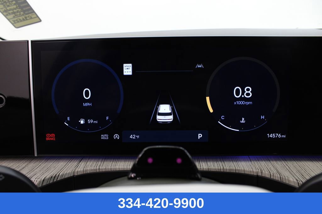 Used 2025 Hyundai Santa Fe Calligraphy image 9