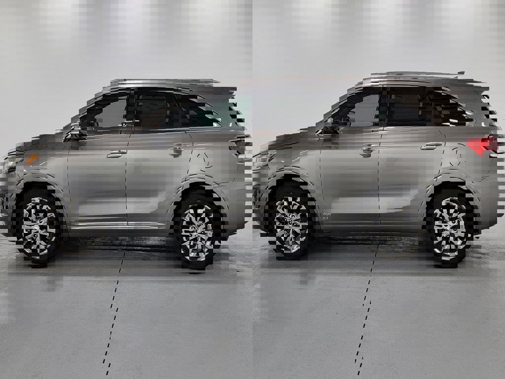 Used 2016 Kia Sorento SX image 6