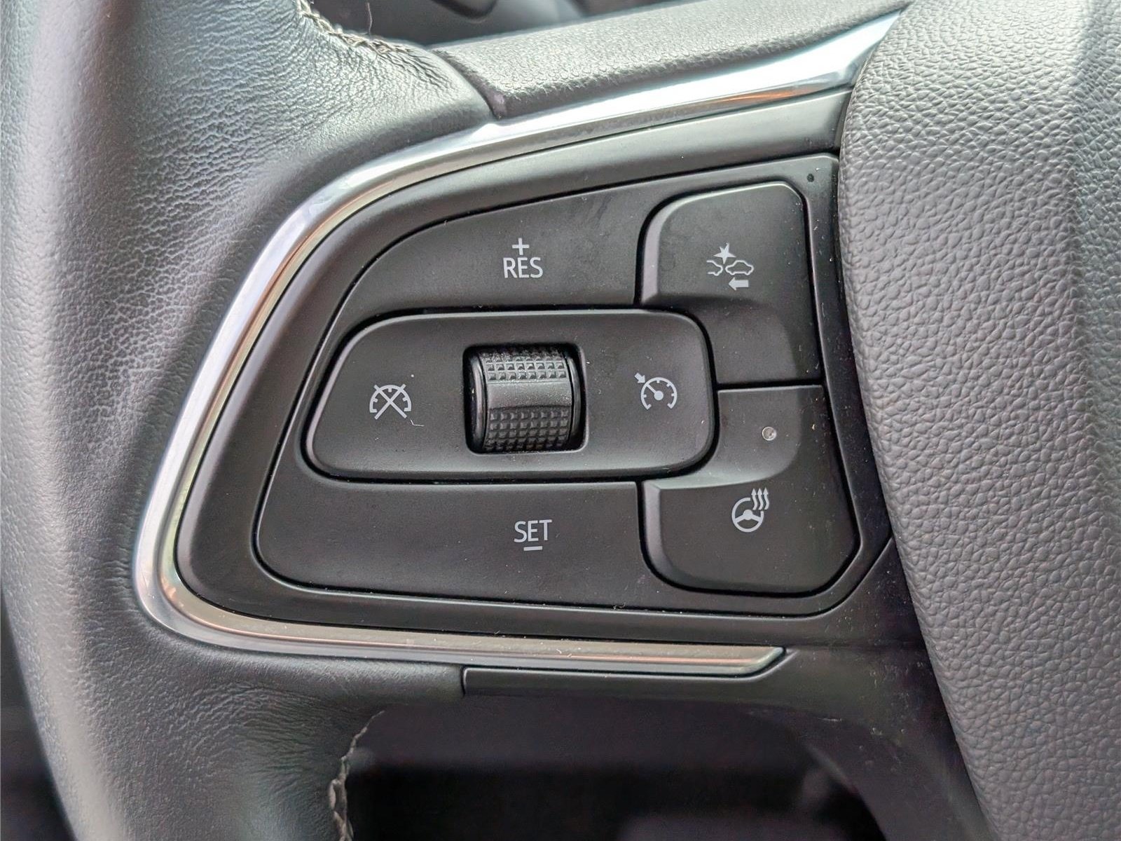 Used 2022 Buick Encore GX Essence w/ Advanced Technology Package AWD/4WD image 23