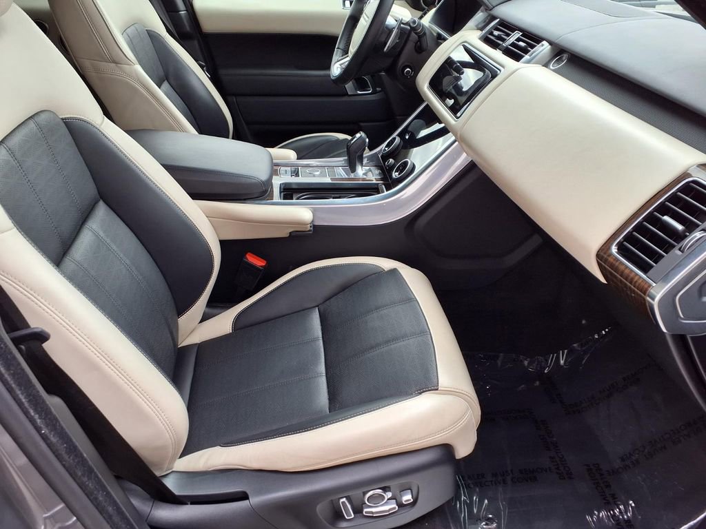 Used 2019 Land Rover Range Rover Sport HSE Dynamic AWD/4WD image 7