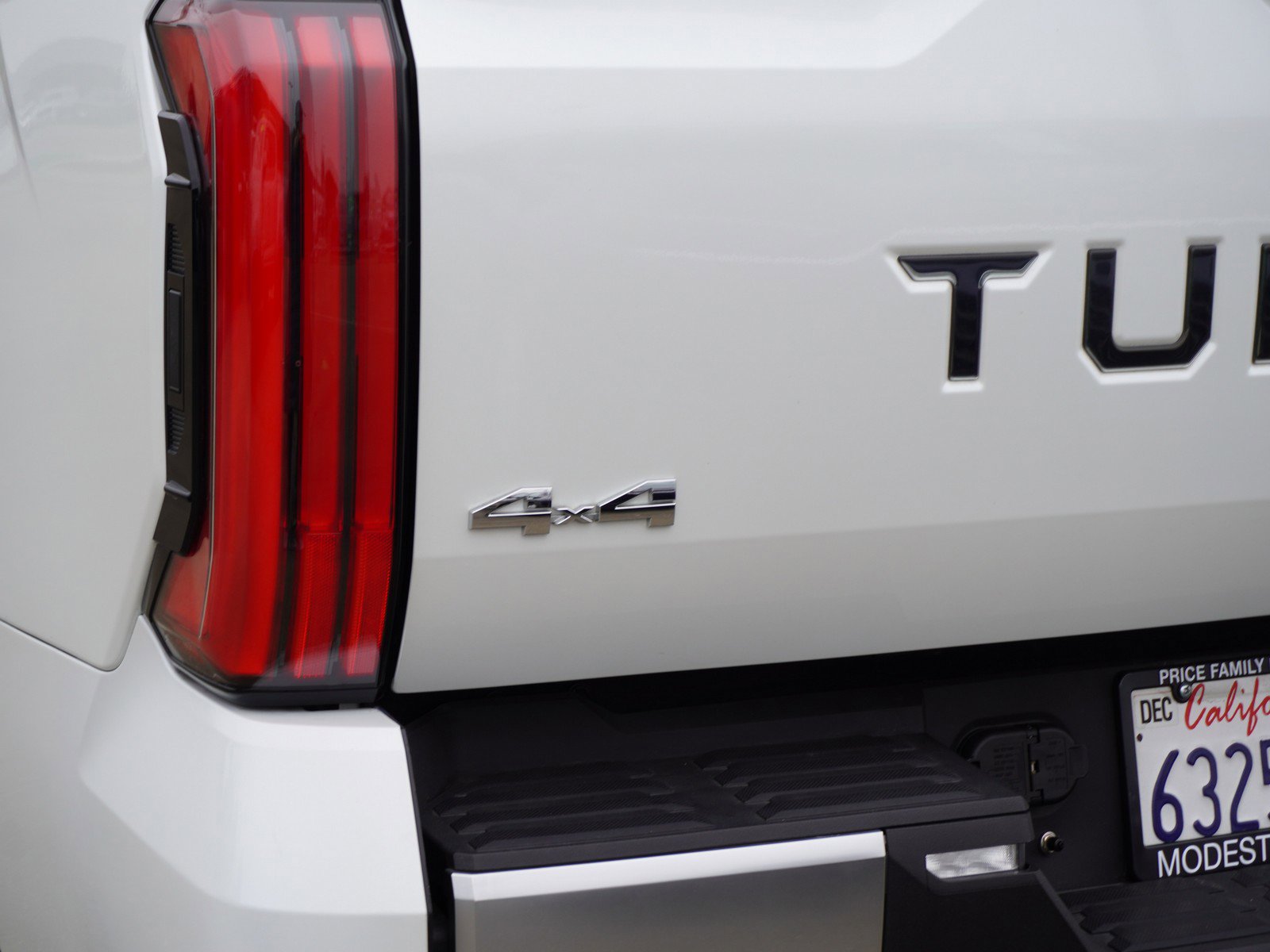 Used 2024 Toyota Tundra Limited image 11