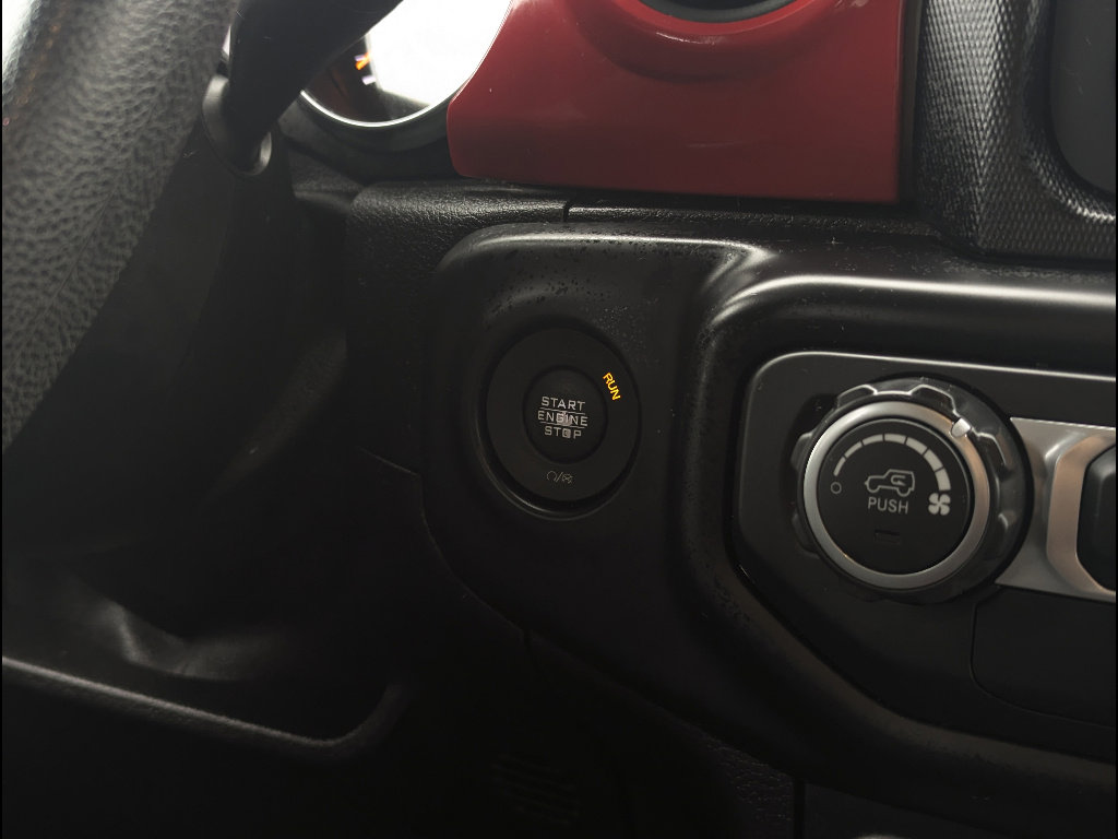 Used 2019 Jeep Wrangler Unlimited Sport image 28