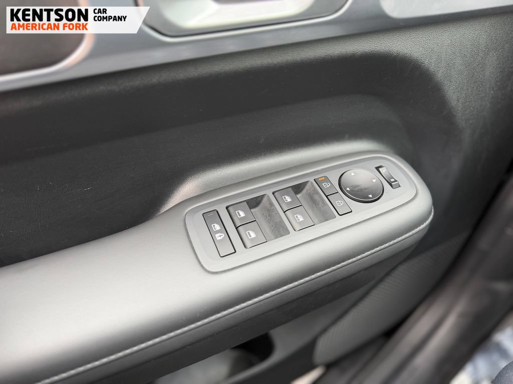 Used 2026 Hyundai Santa Fe SEL AWD/4WD image 19