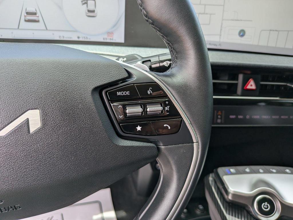 Certified 2022 Kia EV6 Wind w/ Wind Technology Package AWD/4WD image 32
