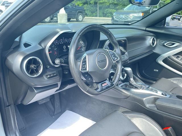 Certified 2024 Chevrolet Camaro SS RWD image 10
