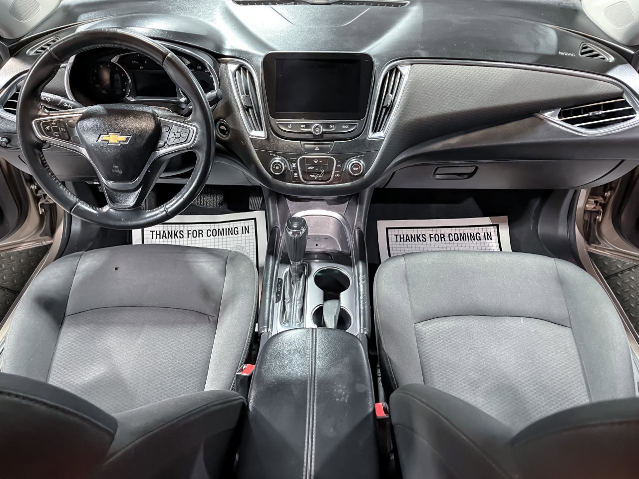 Used 2018 Chevrolet Malibu LT image 23
