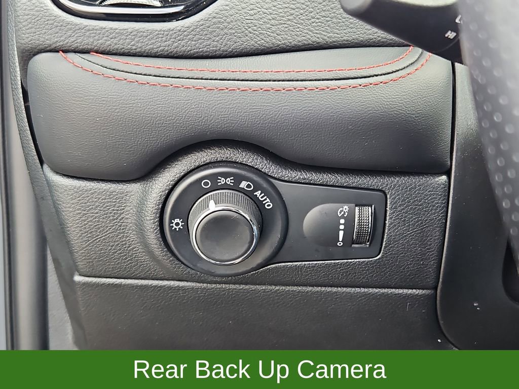 Used 2024 Dodge Durango GT image 15