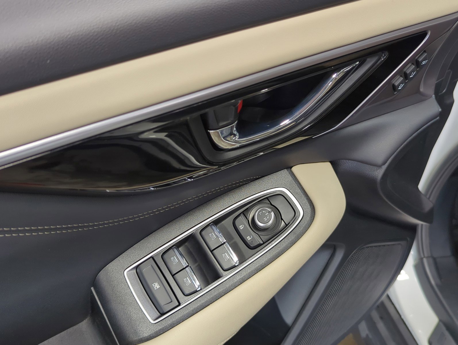 Used 2024 Subaru Outback Limited image 19