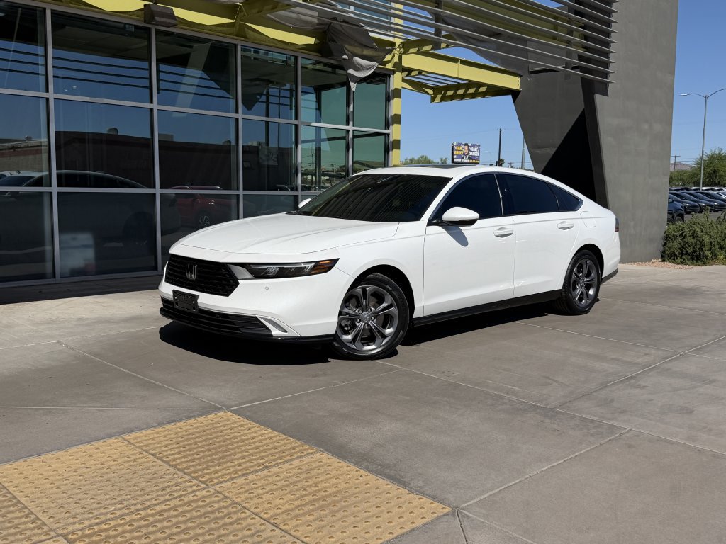 Used 2024 Honda Accord EX-L image 1