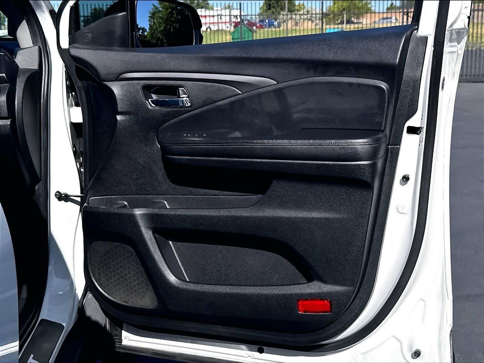 Used 2021 Honda Pilot Special Edition image 27
