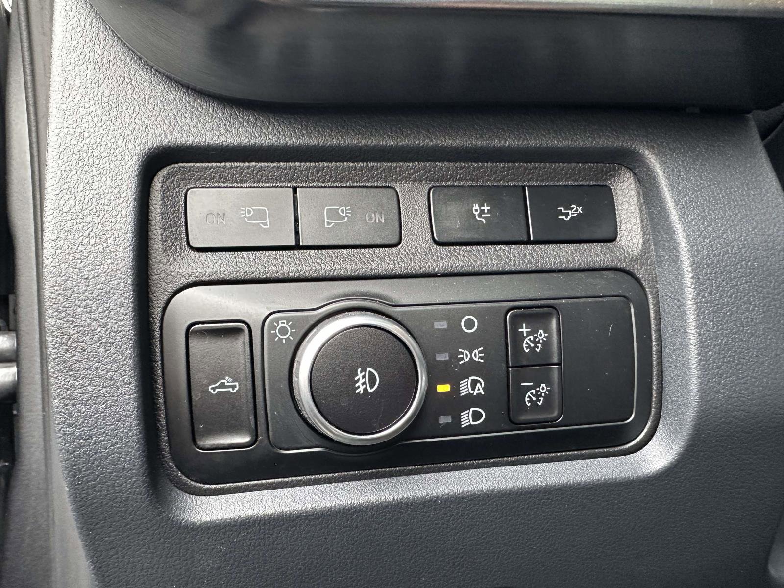 Used 2023 Ford F250 Lariat w/ Lariat Ultimate Package image 18