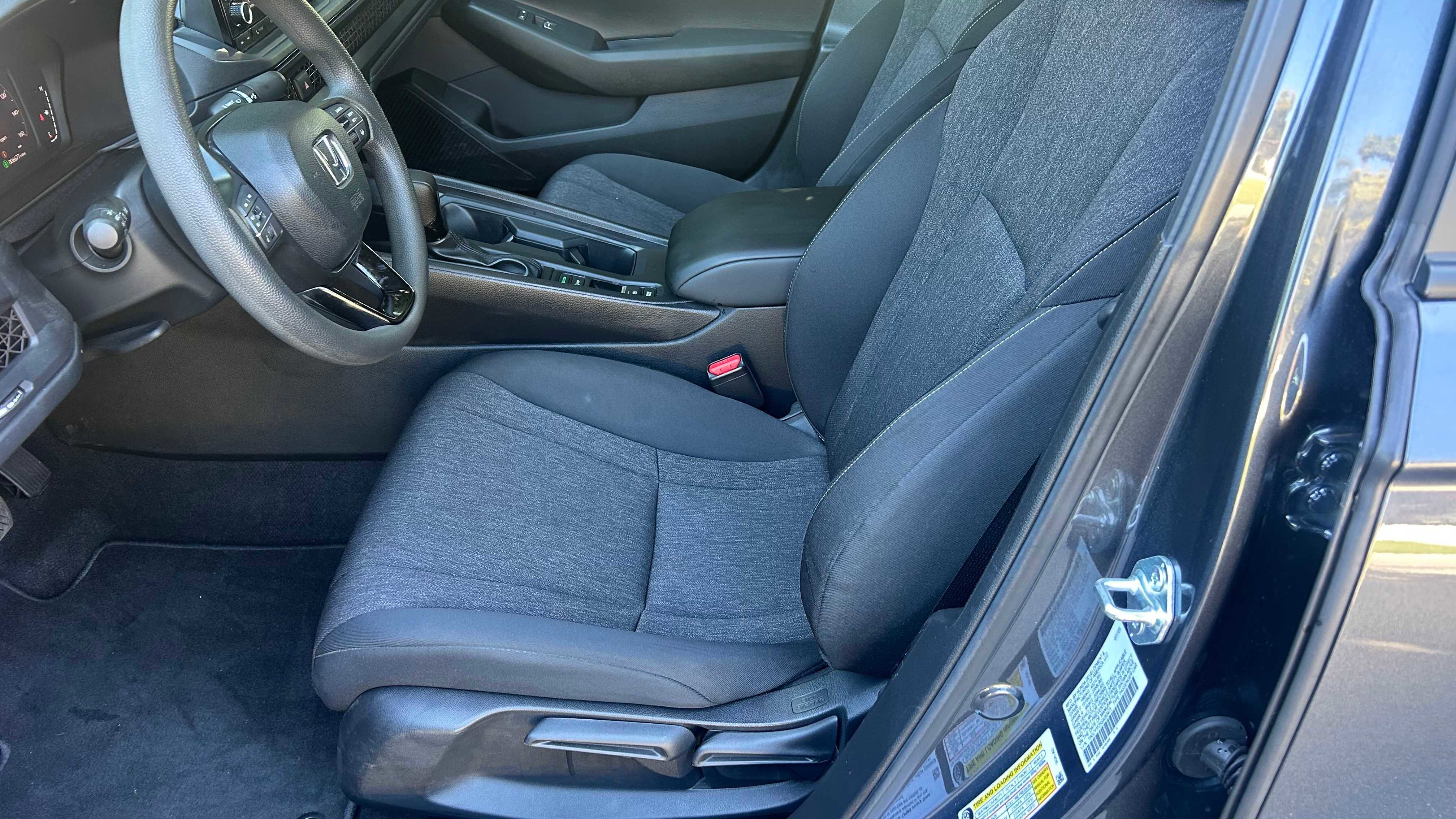 Used 2025 Honda Accord LX image 11