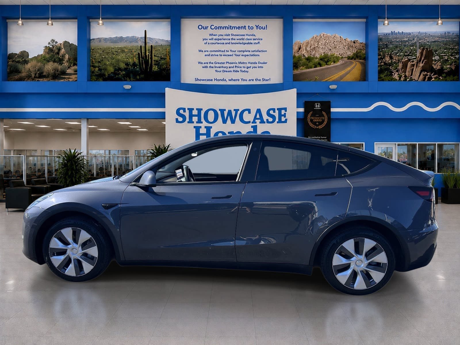 Used 2023 Tesla Model Y AWD image 4