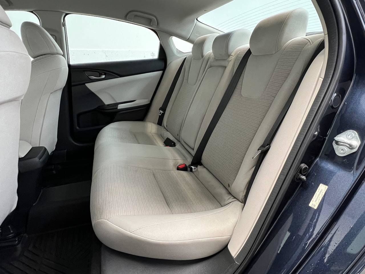 Used 2021 Honda Insight EX image 10