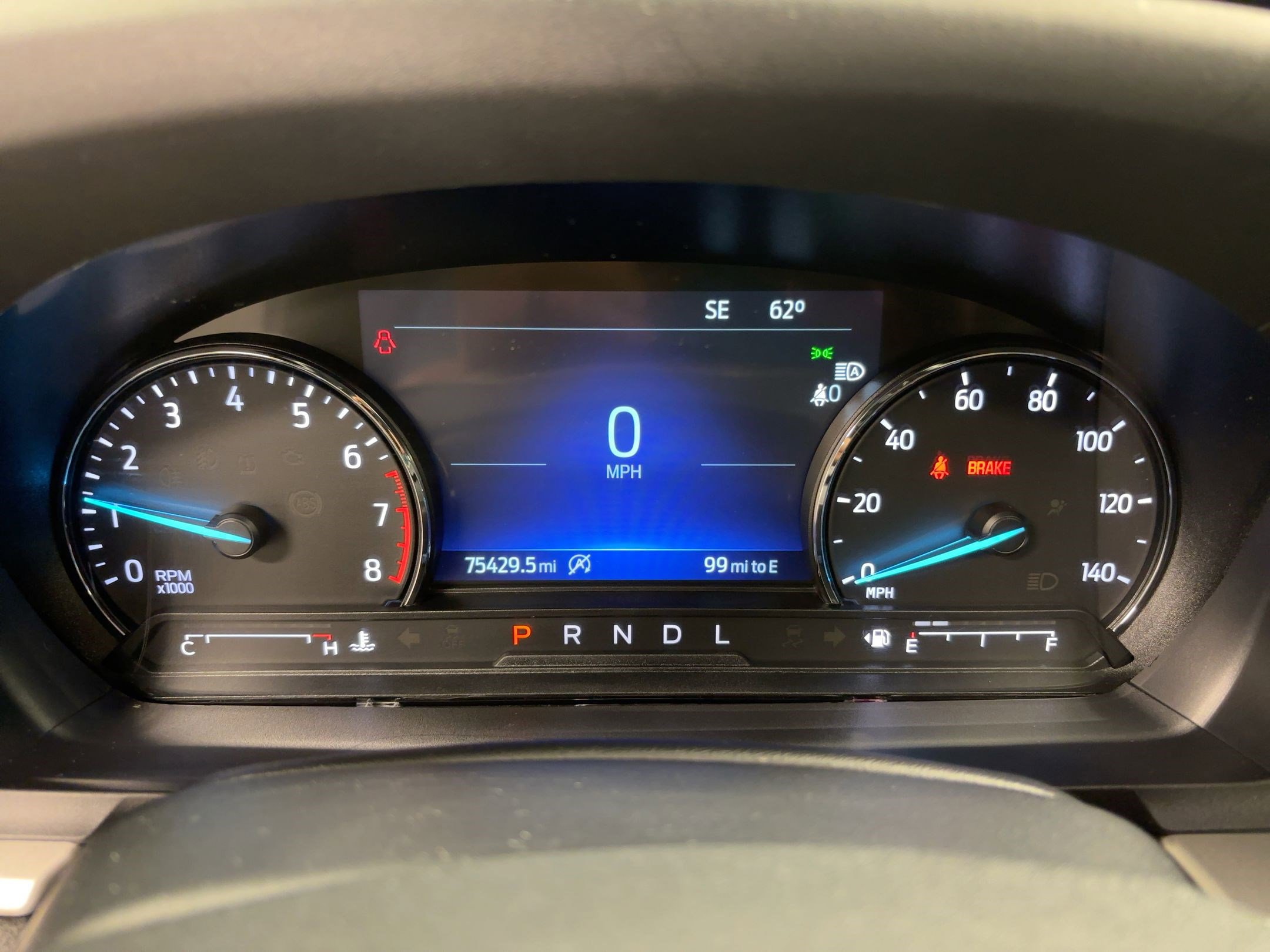 Used 2022 Ford Explorer XLT w/ Equipment Group 202A image 18