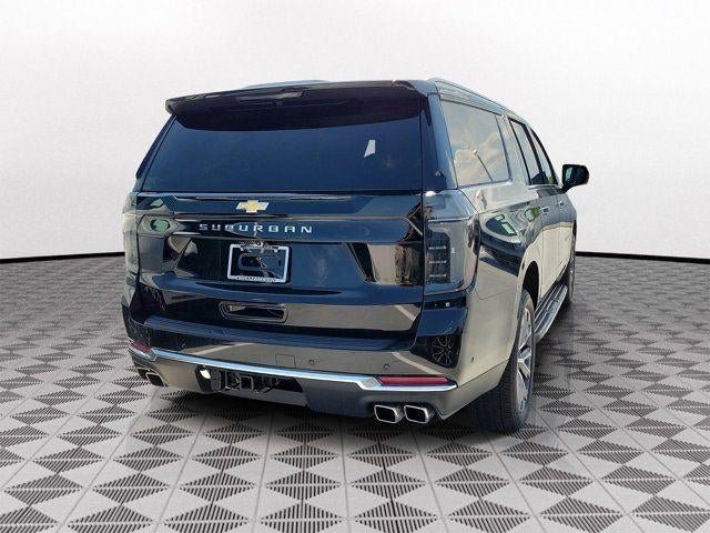 Used 2025 Chevrolet Suburban High Country AWD/4WD image 6