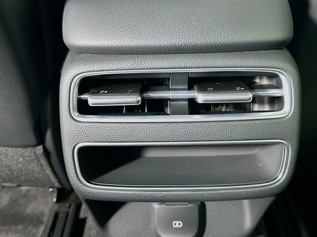 Certified 2026 Genesis GV70 2.5T image 25