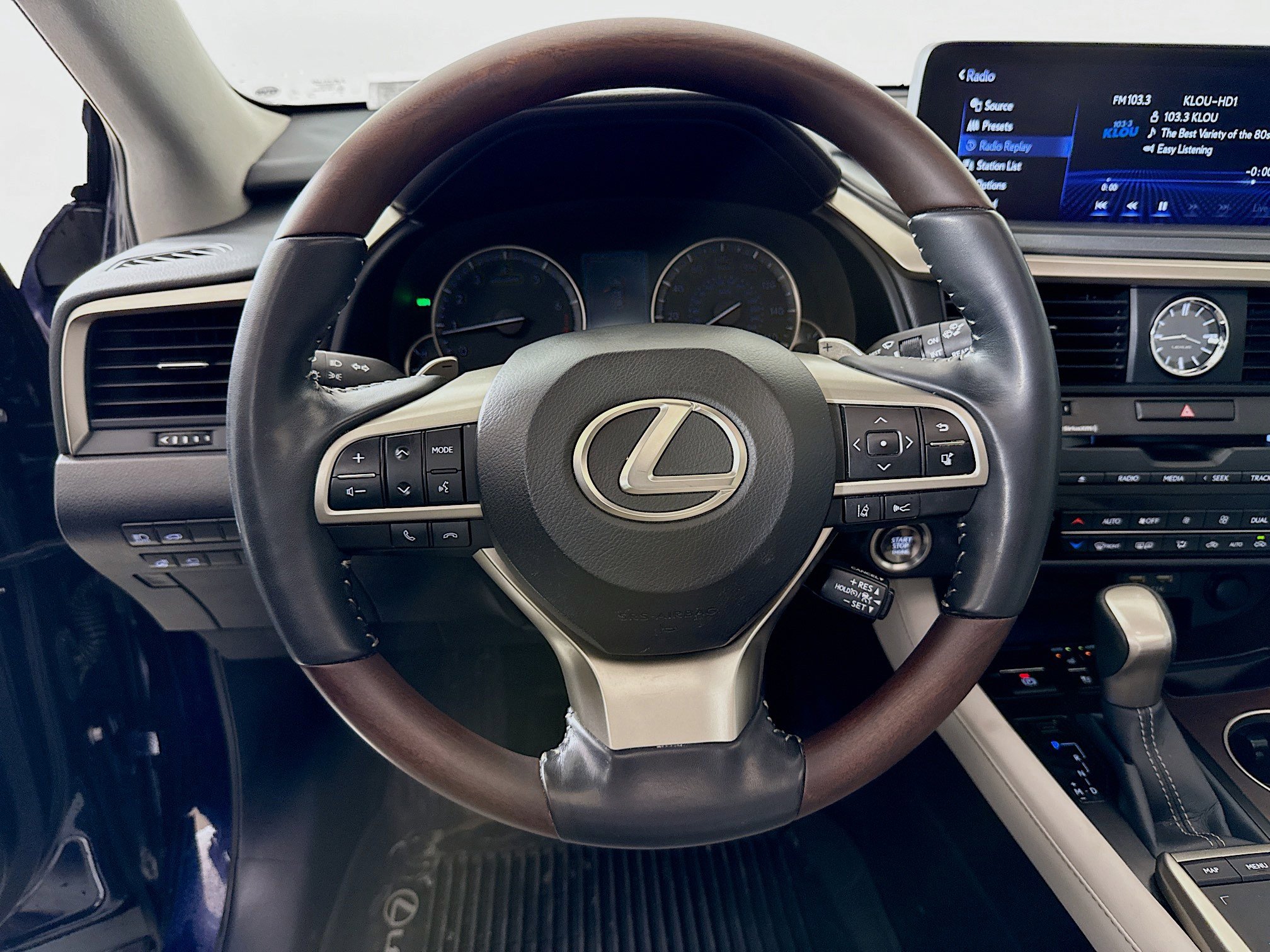 Used 2020 Lexus RX 350 AWD w/ Premium Package image 12