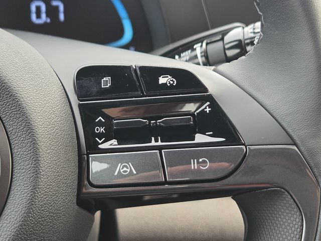 New 2026 Hyundai Elantra SEL Sport FWD image 24
