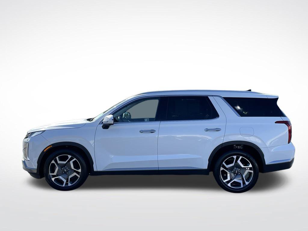 Used 2024 Hyundai Palisade SEL w/ Premium Package AWD/4WD image 2