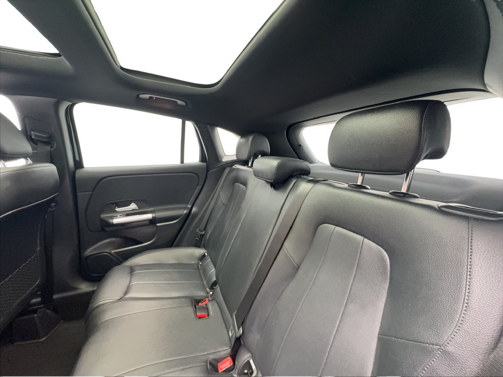 Used 2022 Mercedes-Benz GLA 250 4MATIC w/ Premium Package Lite image 25
