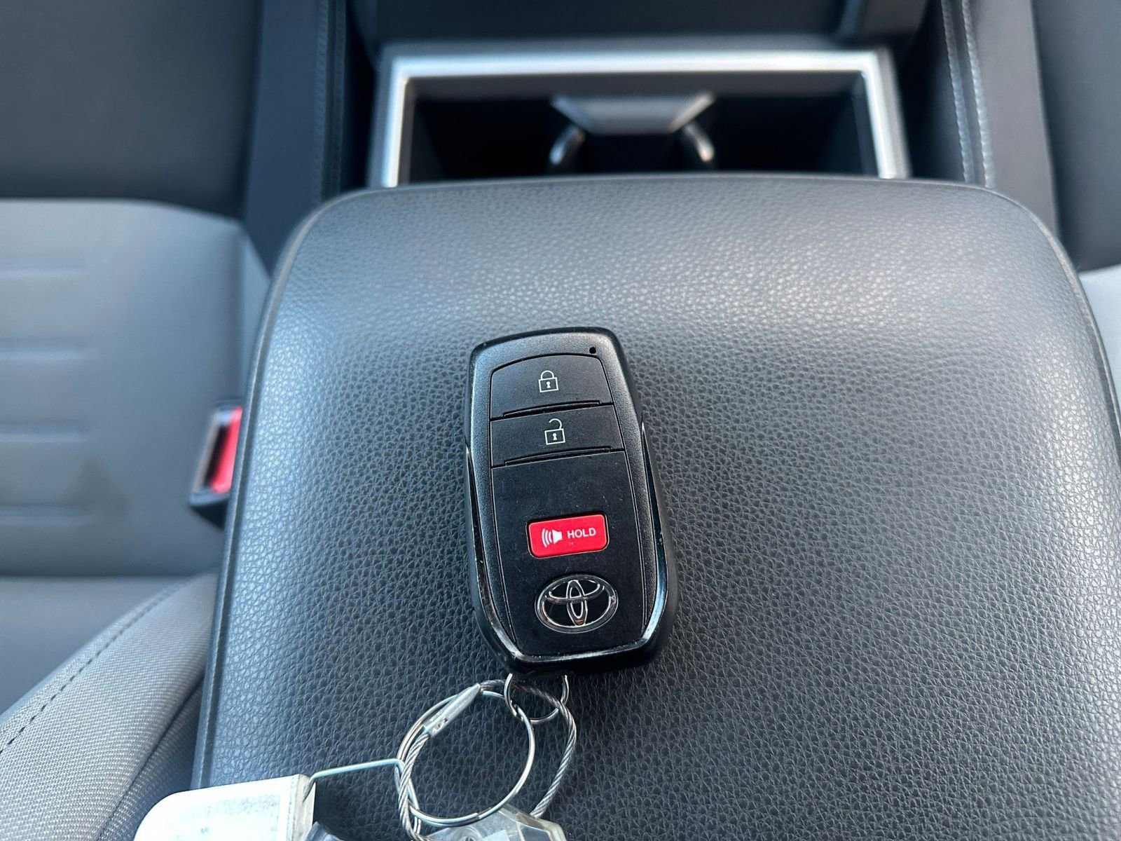 Used 2025 Toyota Tacoma TRD Off-Road image 22