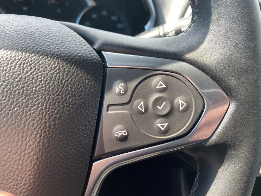 Used 2023 Chevrolet Traverse LT FWD image 19