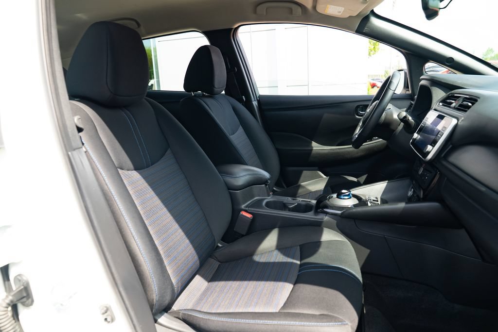 Used 2025 Nissan Leaf SV Plus FWD image 26