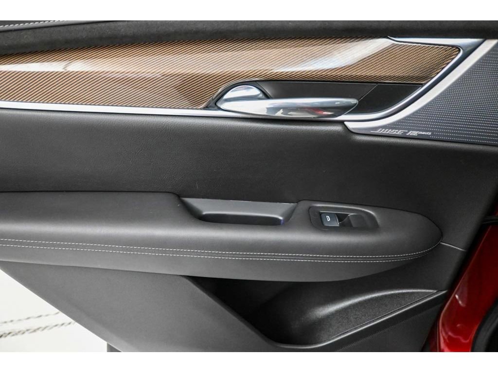 Certified 2023 Cadillac XT6 Sport w/ Platinum Package image 23