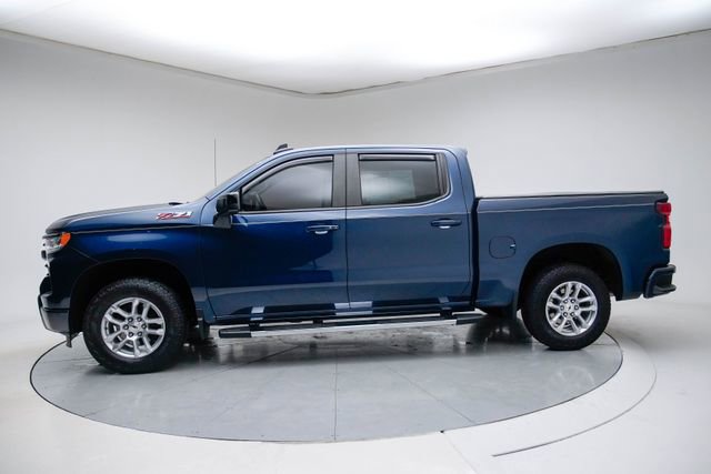 Used 2023 Chevrolet Silverado 1500 RST image 2