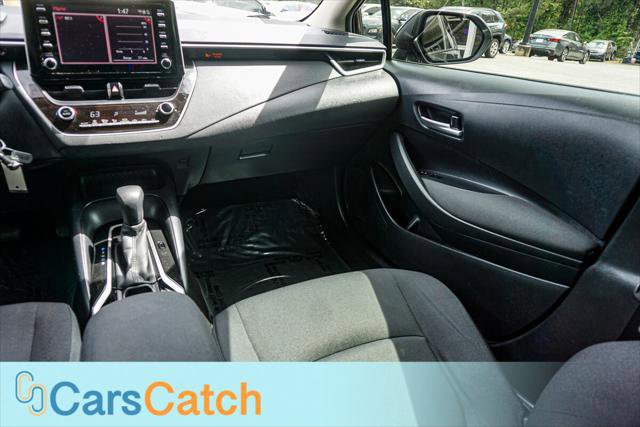 Used 2020 Toyota Corolla LE FWD image 25
