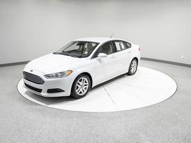 Used 2016 Ford Fusion SE FWD image 28