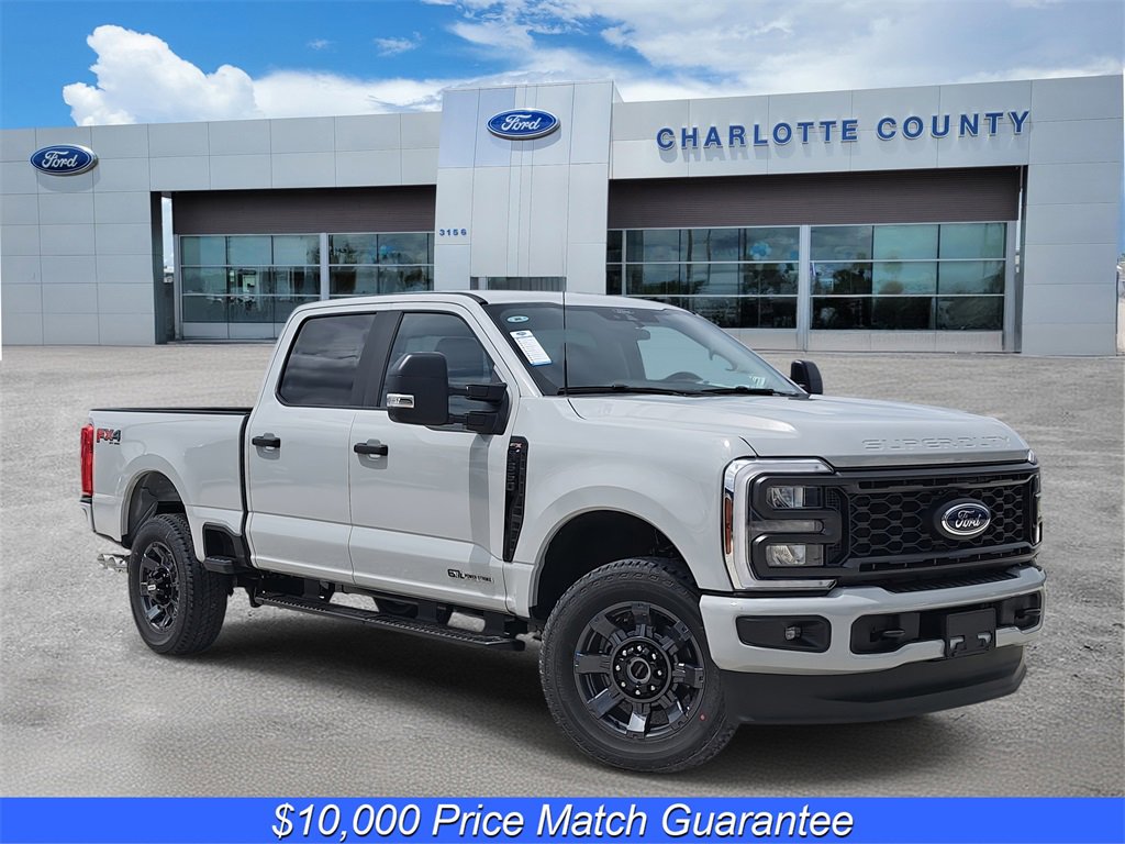 New 2026 Ford F350 4x4 Crew Cab Super Duty 360° Tour