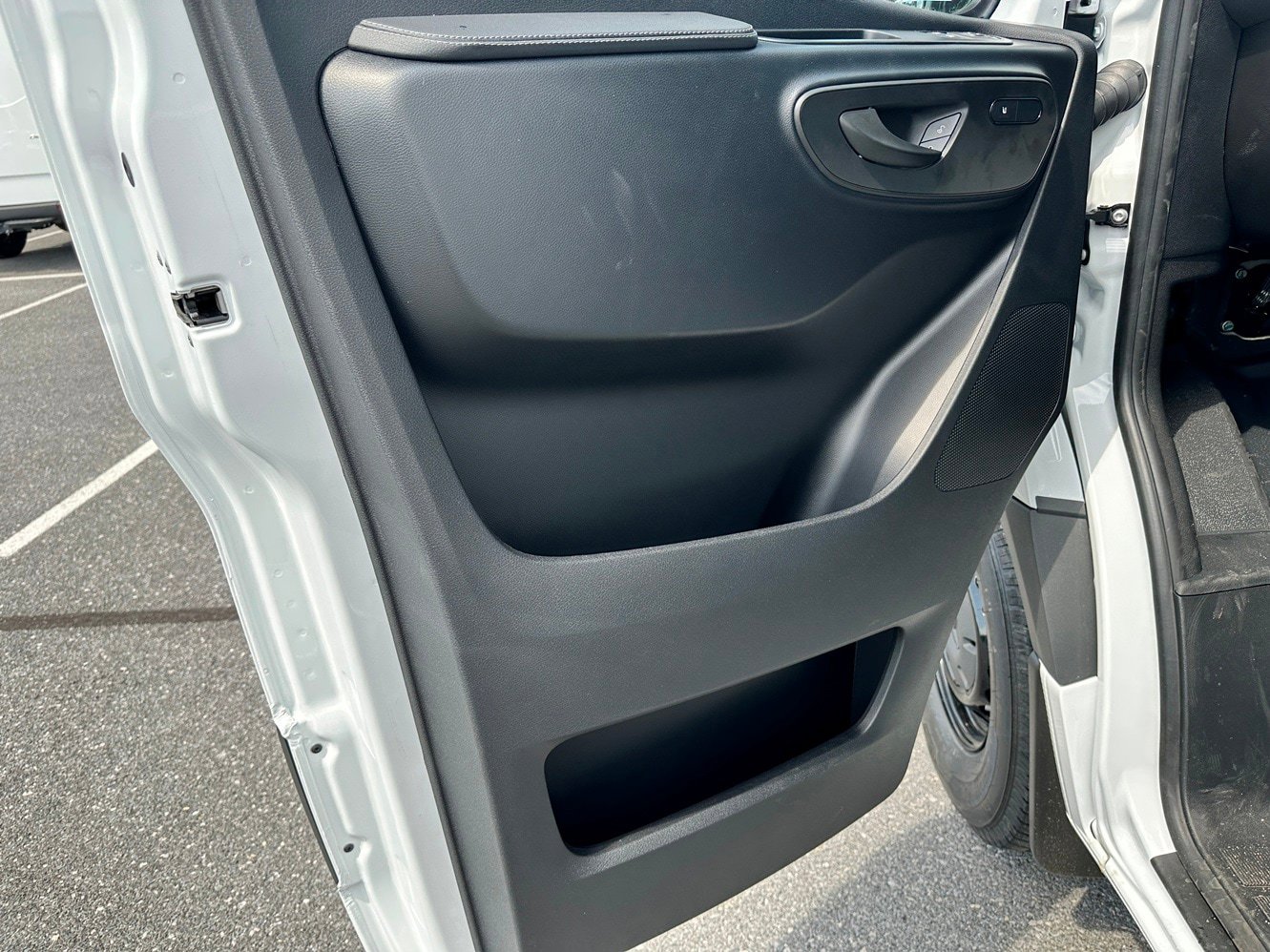 New 2026 Mercedes-Benz Sprinter 2500 image 10