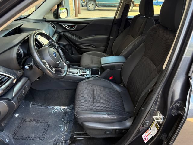 Used 2019 Subaru Forester Premium w/ All-Weather Package AWD/4WD image 6