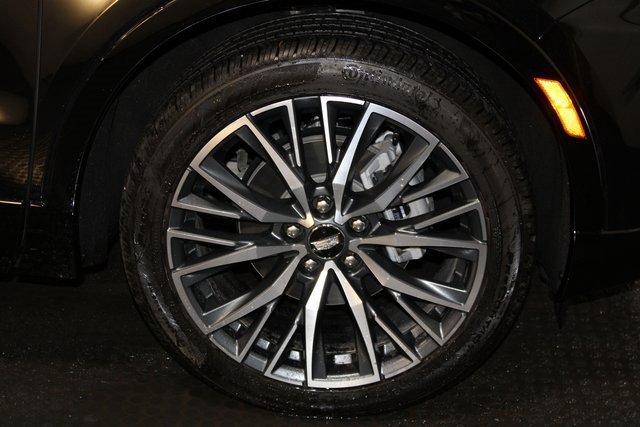 Certified 2024 Cadillac XT4 Sport image 32