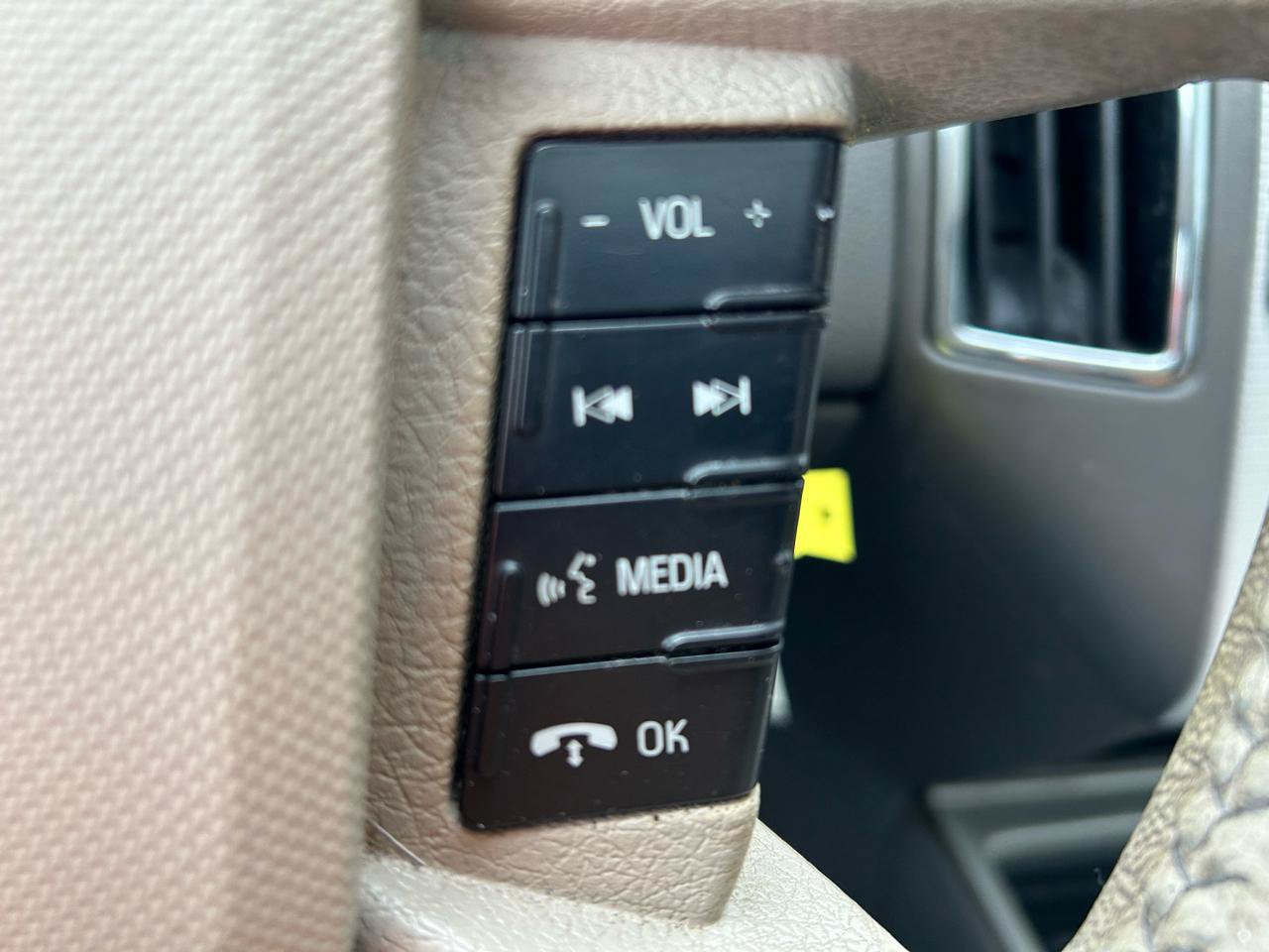 Used 2009 Ford Edge SEL FWD image 20