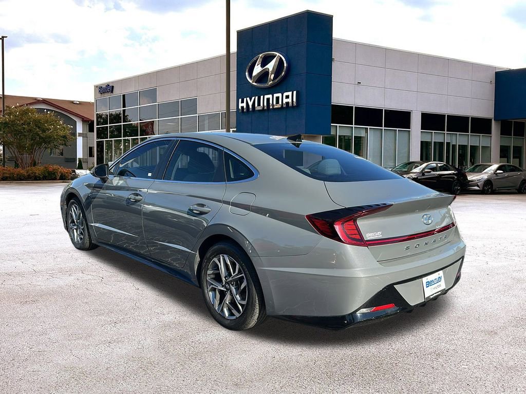 Used 2021 Hyundai Sonata SEL image 3