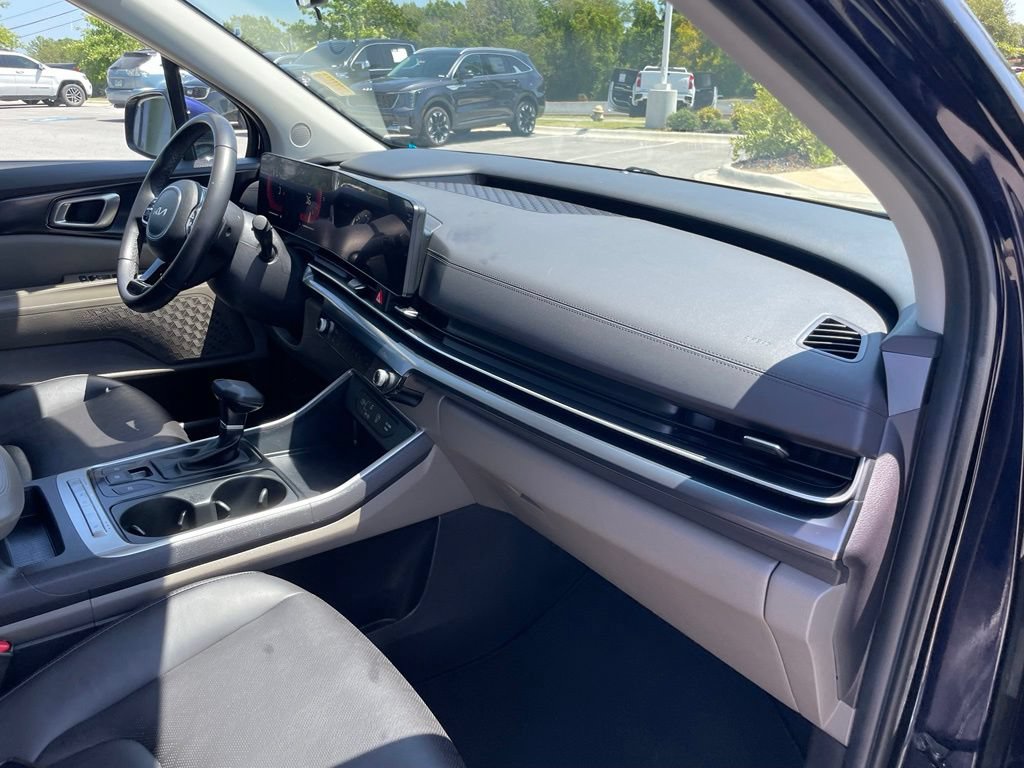 Certified 2025 Kia Carnival FWD image 31