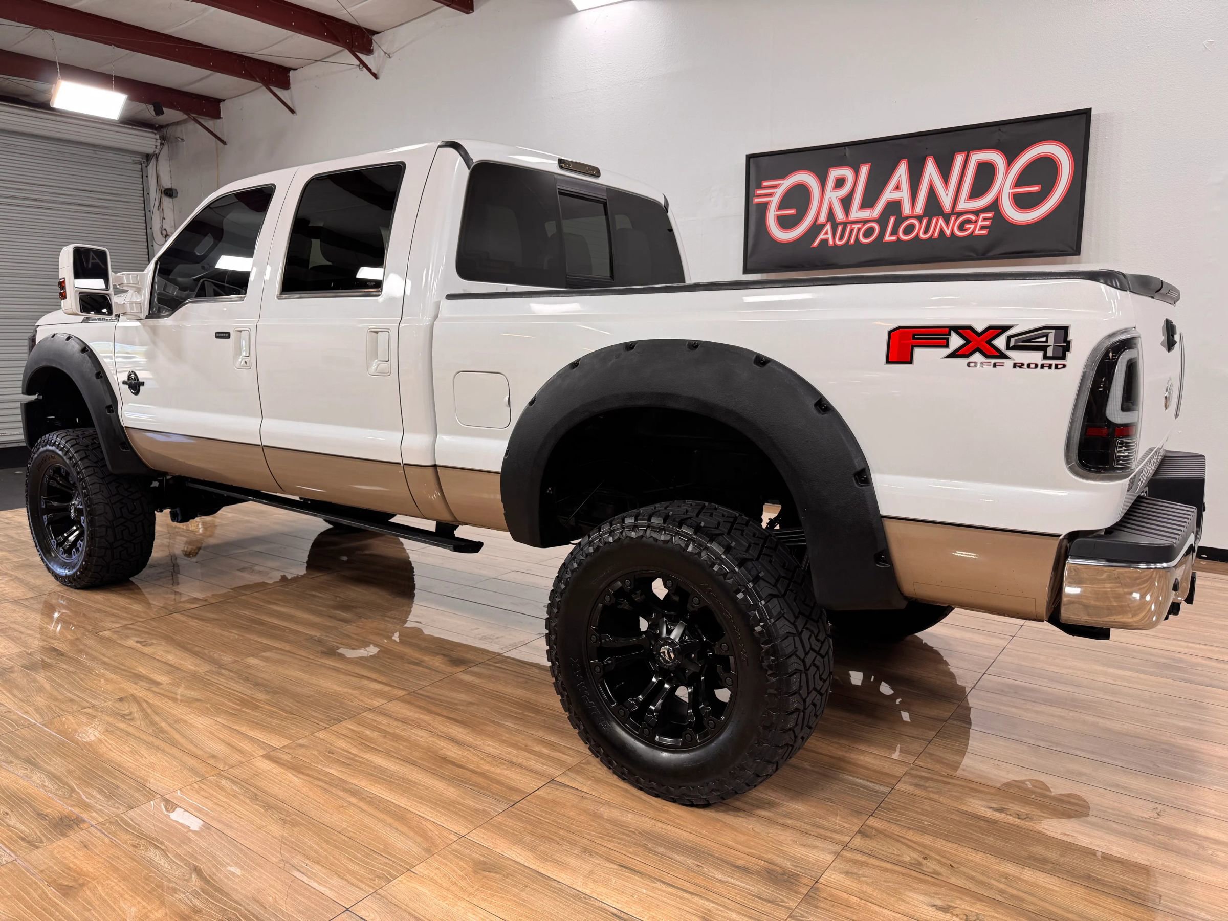 Used 2012 Ford F250 Lariat w/ Lariat Ultimate Pkg AWD/4WD image 10