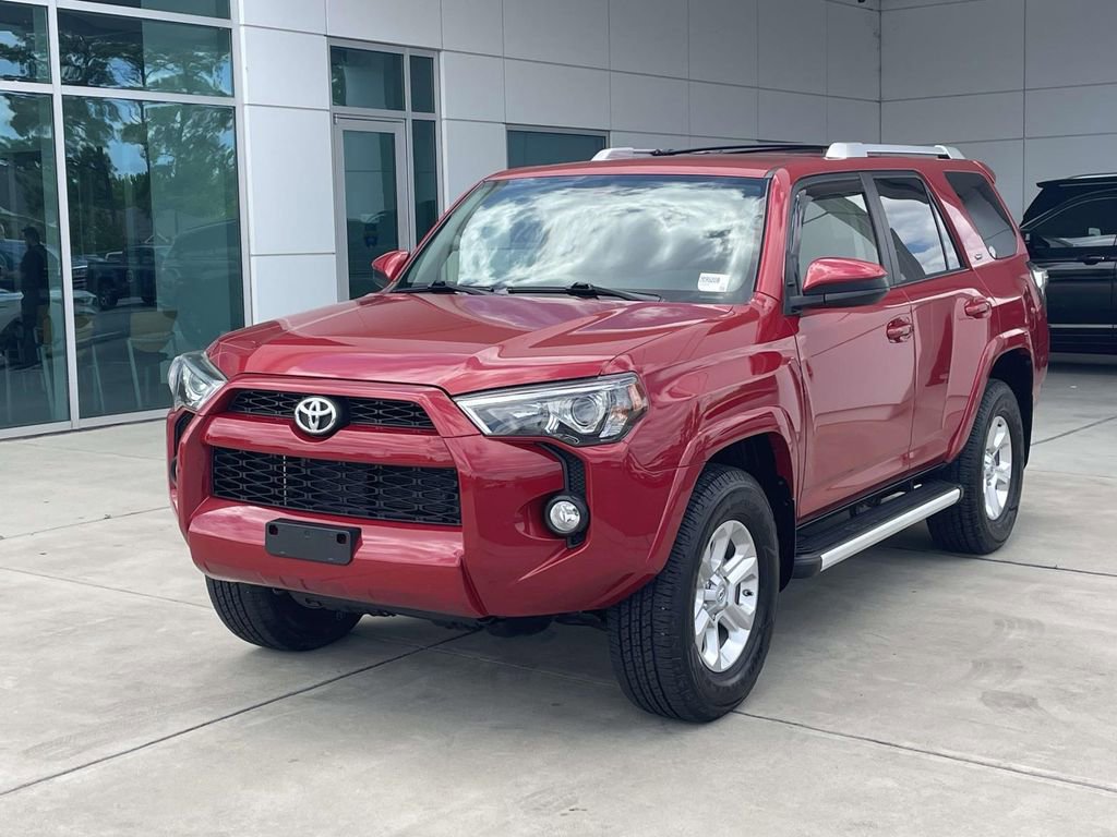 Used 2015 Toyota 4Runner SR5 AWD/4WD image 2