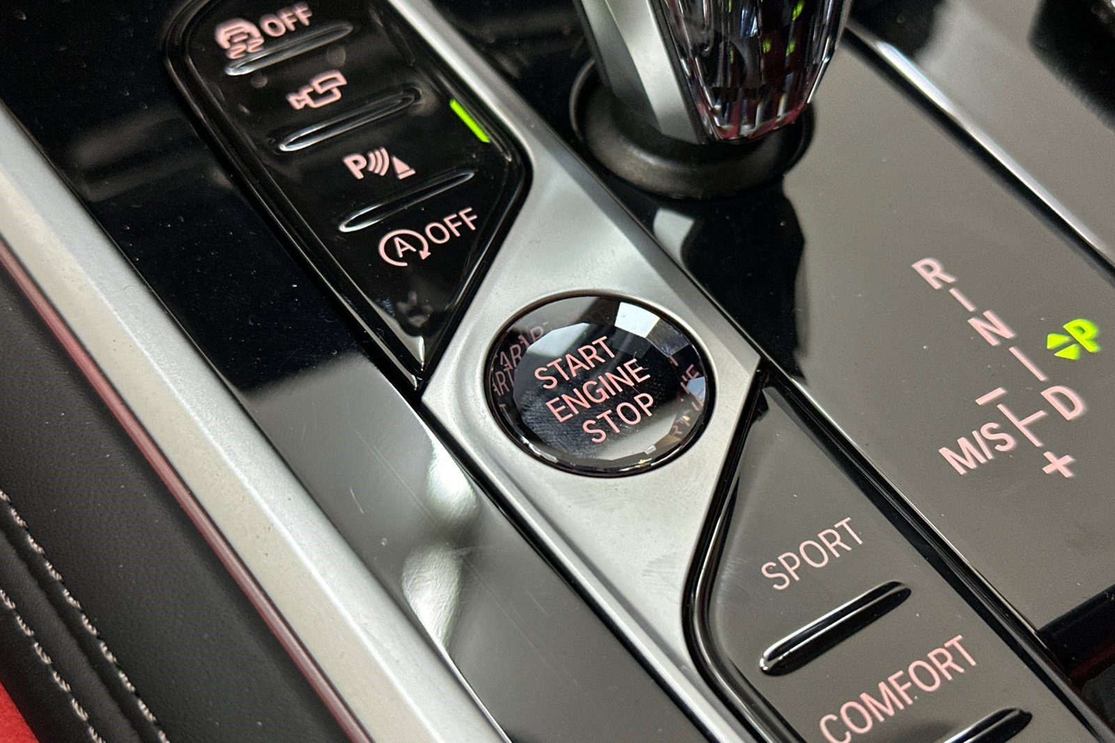 New 2026 BMW 840i Coupe w/ M Sport Professional Package RWD image 27